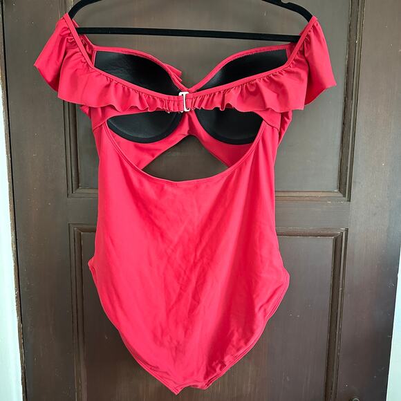 ANDREA IYAMAH | Red Ruffle Neck Peek-a Boo Cutout One Piece Swimsuit | Size 2XL - Picture 2 of 4